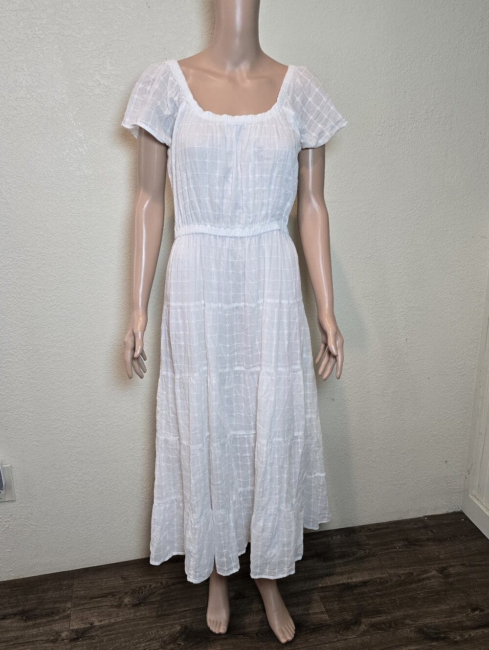 Mango MNG White Puff Sleeve Embroidered Checkered Tiered Midi A-Line Dress Sz 8 - Picture 12 of 16